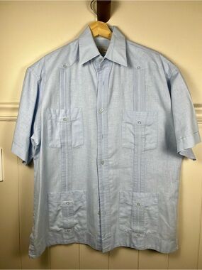 La Habana miami Light Blue Men's Short Sleeve Guayabera Shirt size M - SKU 122